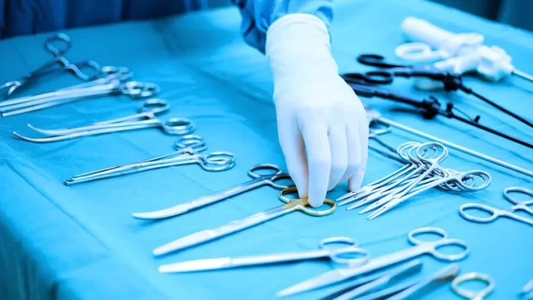 How To Become A Surgical Tech